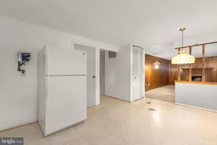 105 Spring Wood Dr, Fredericksburg, VA 22401 - Photo 18