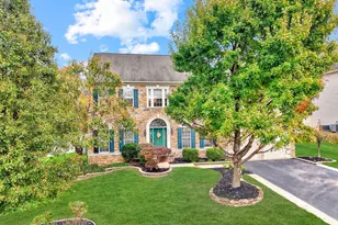 1019 E Kensington Cir, Fredericksburg, VA 22401 - Photo 2