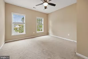 1019 E Kensington Cir, Fredericksburg, VA 22401 - Photo 26