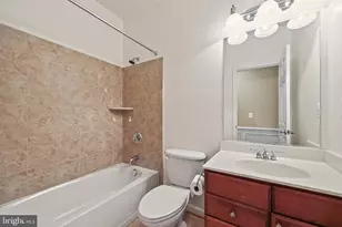 1019 E Kensington Cir, Fredericksburg, VA 22401 - Photo 54