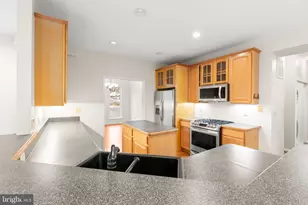 1010 Roberts Ct, Fredericksburg, VA 22401 - Photo 14