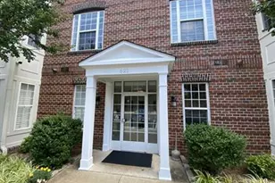 621 Cobblestone Blvd, Fredericksburg, VA 22401 - Photo 2