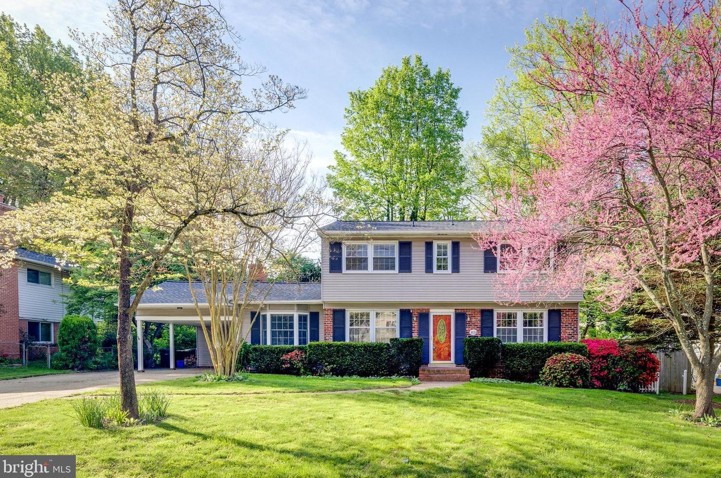 3133 Plantation Pkwy, Fairfax, VA 22030-2117