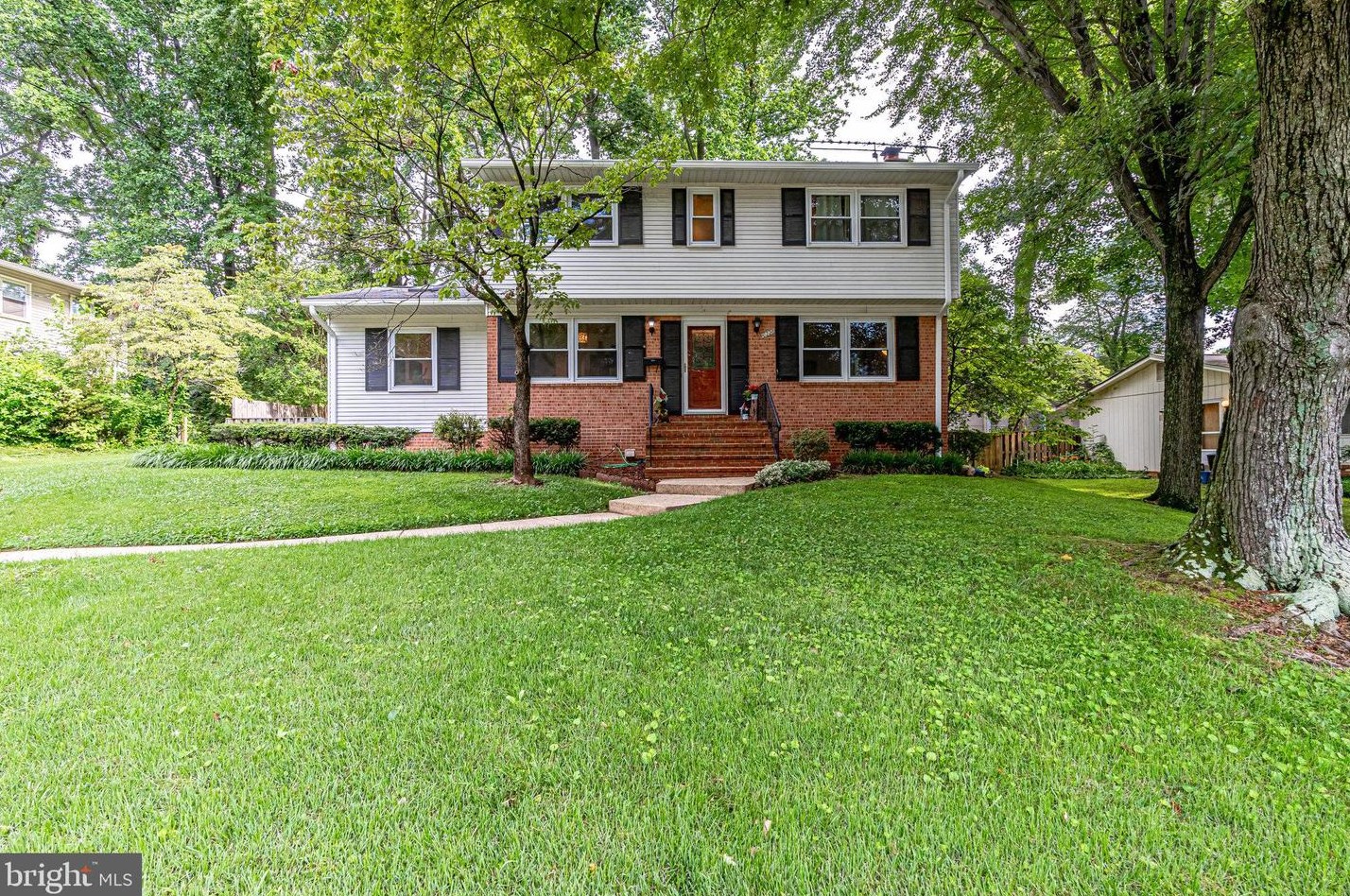 10228 Antietam Ave, Fairfax, VA 22030-2102
