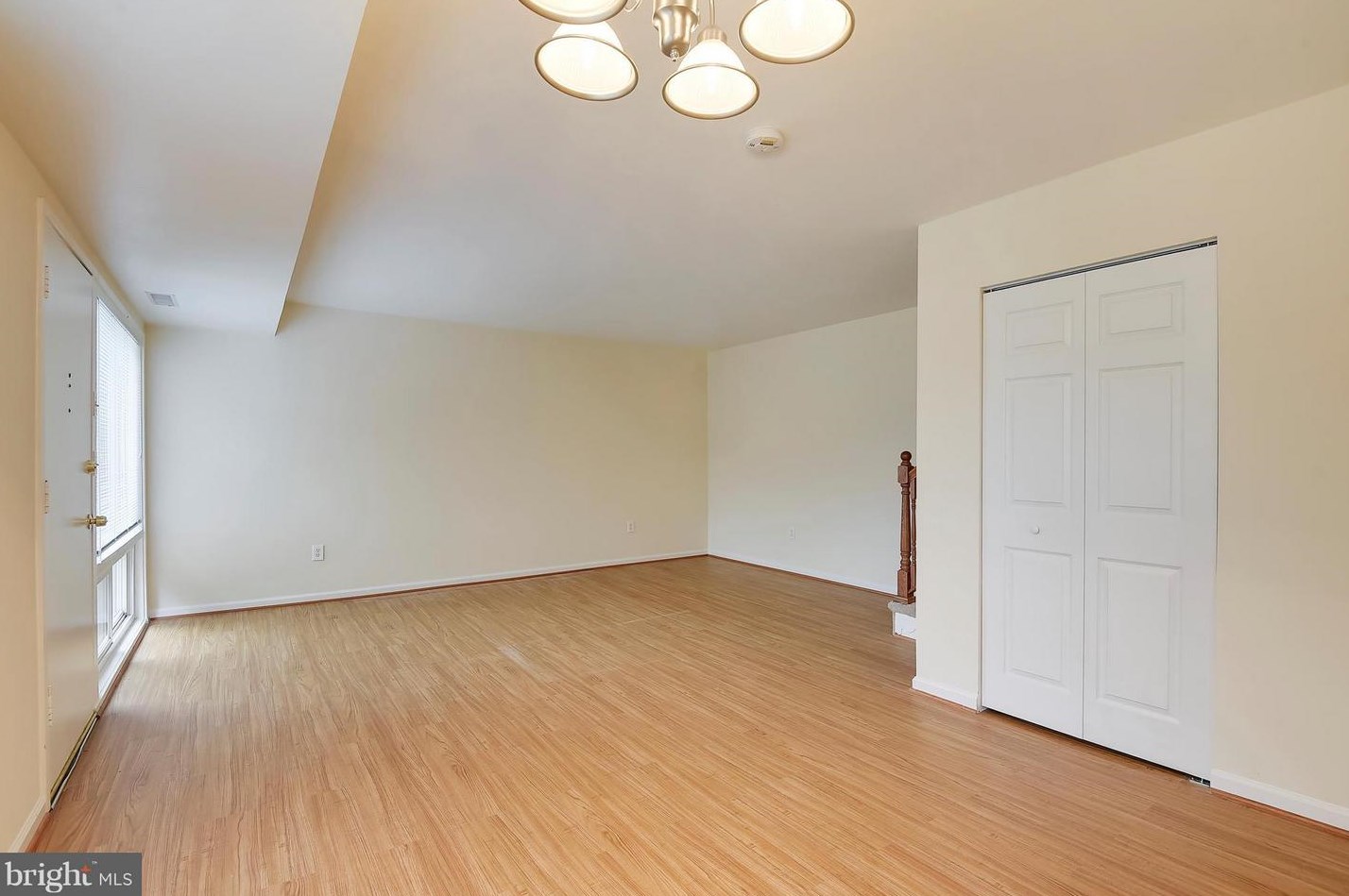 10122 Mosby Woods Dr, Fairfax, VA 22030