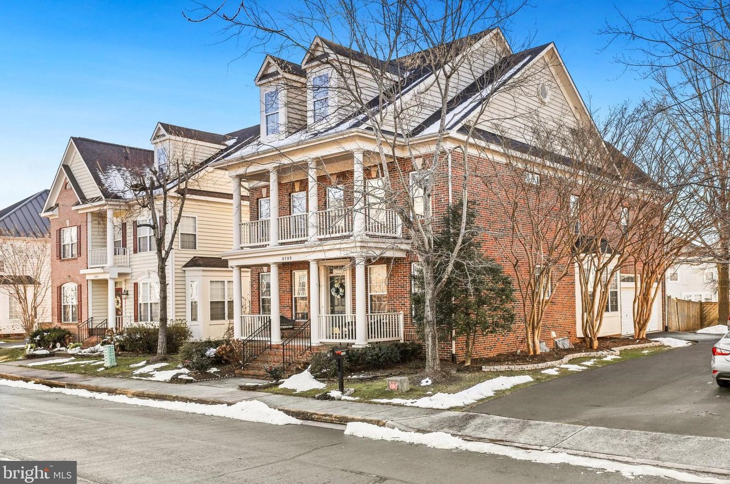 9789 Maple Trace Cir, Fairfax, VA 22032-1145