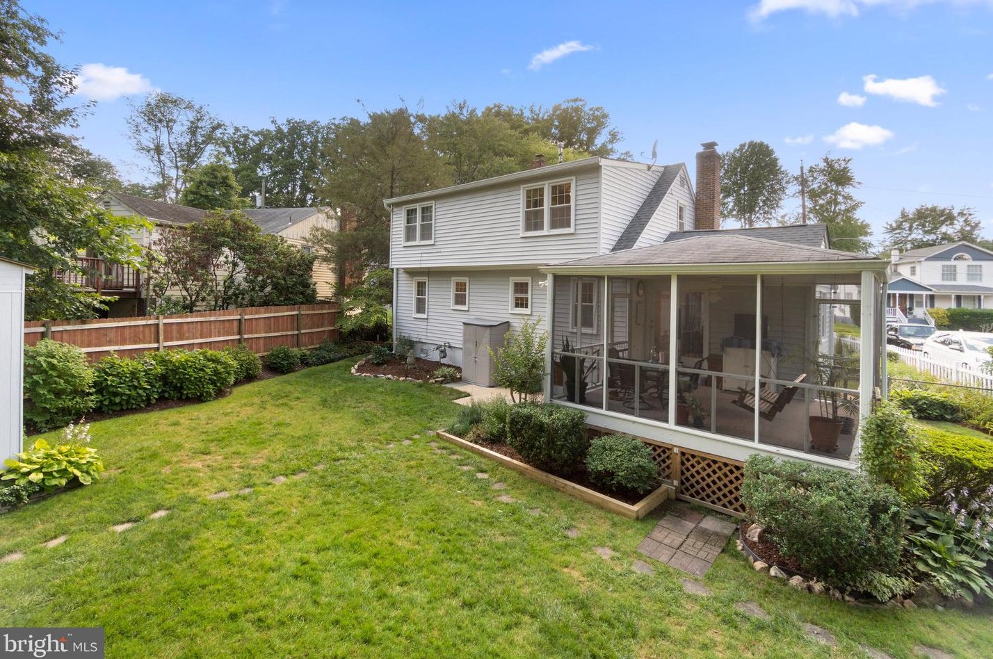 4019 Hallman St, Fairfax, VA 22030-5213