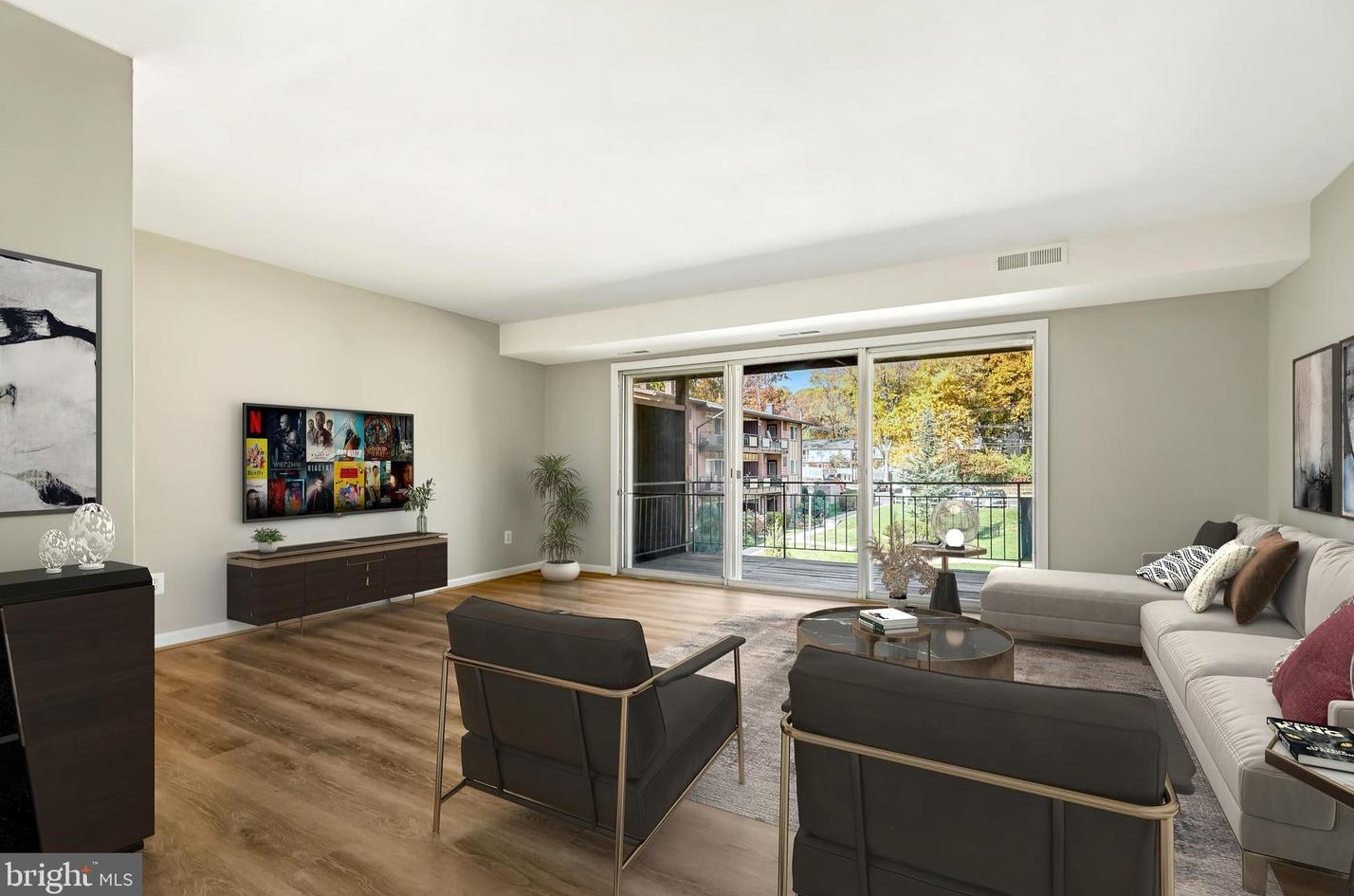 10165 Mosby Woods Dr #314, Fairfax, VA 22030