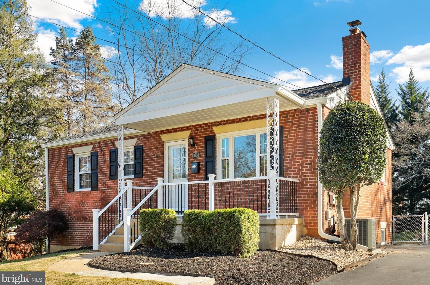 3735 Richard Ave, Fairfax, VA 22031-3535