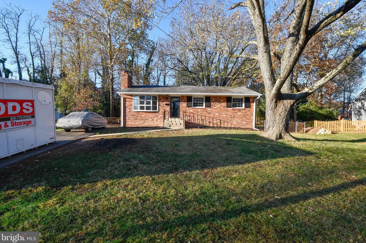 3904 Egan Dr, Fairfax, VA 22030-4819