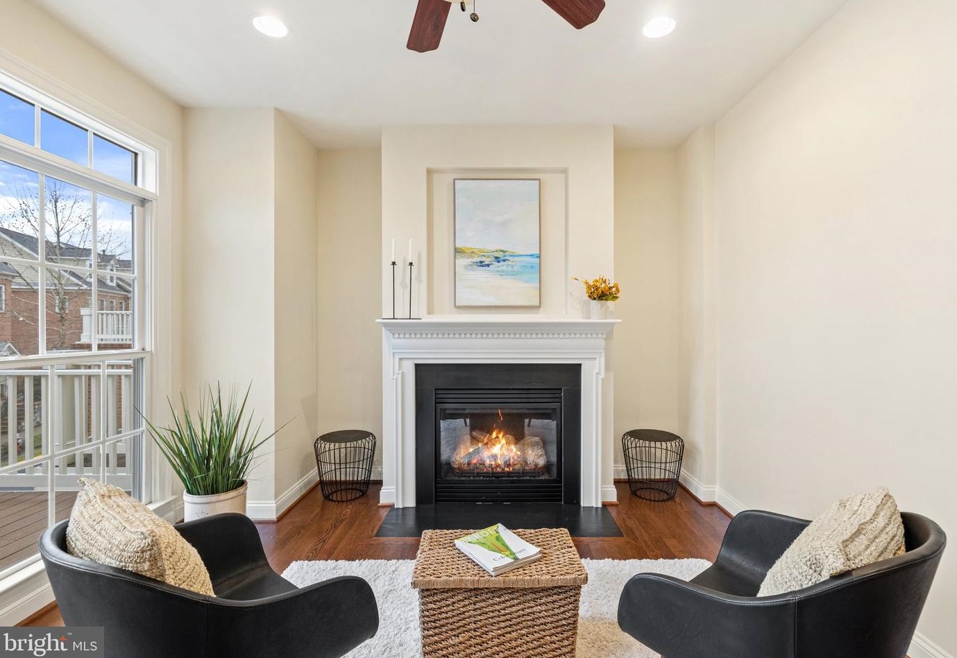 10663 Main St, Fairfax, VA 22030-3808