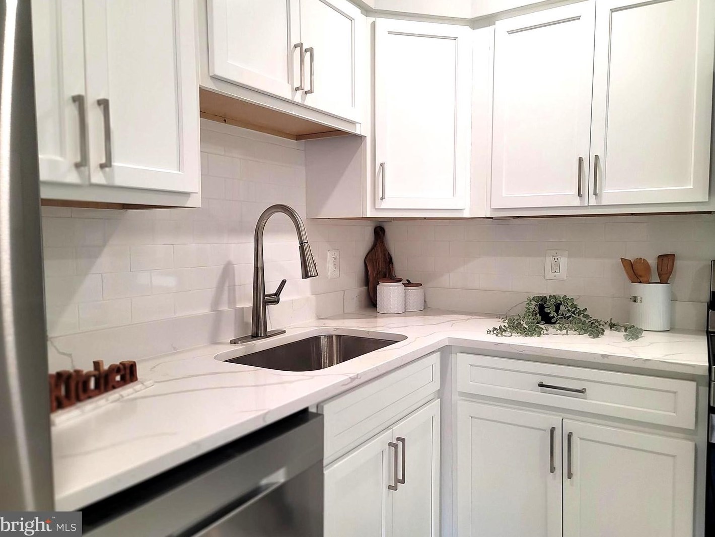 10126 Dwight Ave, Fairfax VA  22032-1034 exterior