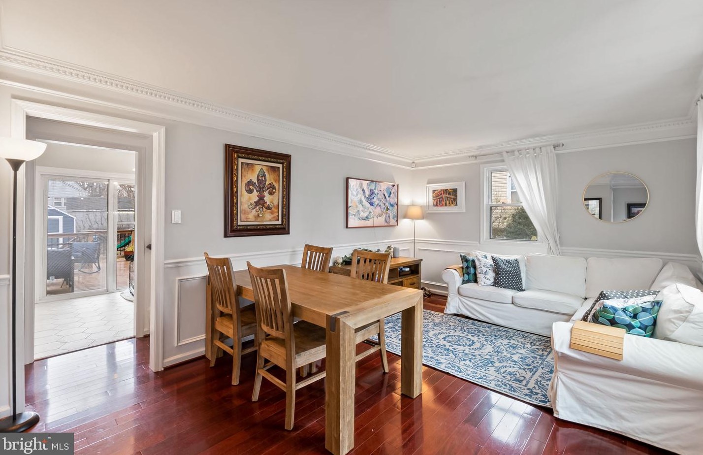 4029 Maple St, Fairfax, VA 22030-5217