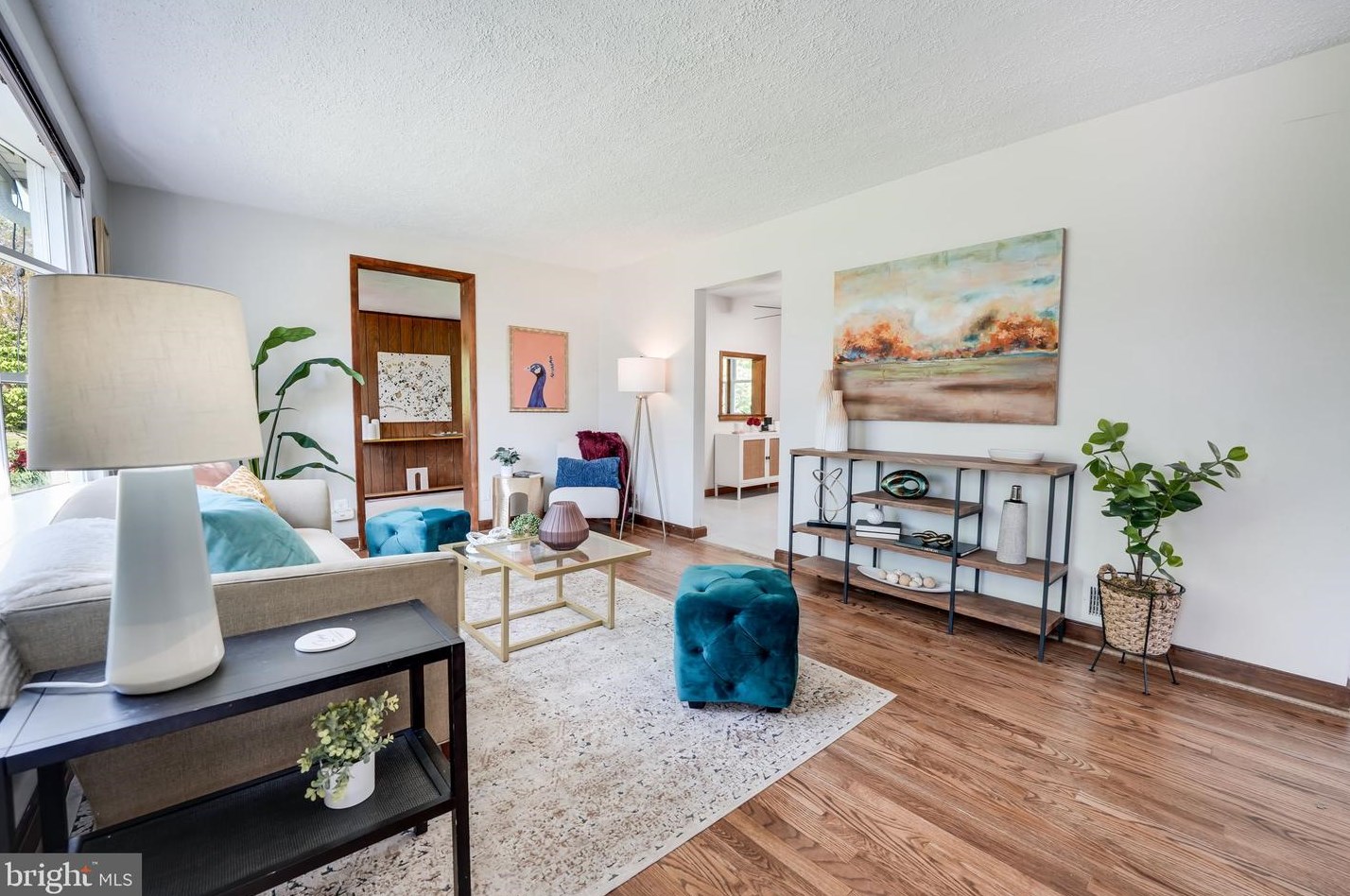 10906 Scott Dr, Fairfax, VA 22030-3026