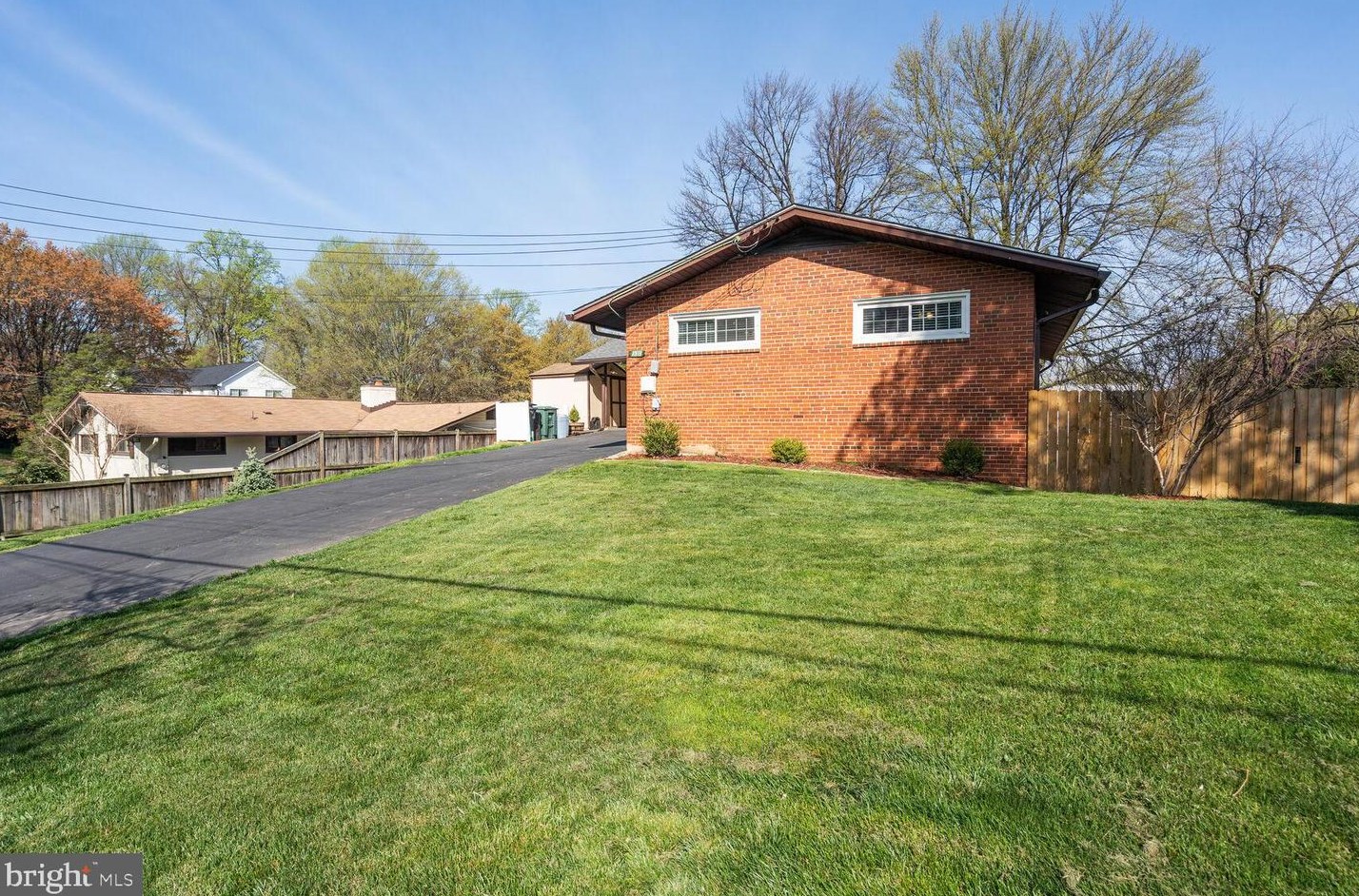 10118 Cornwall Rd, Fairfax, VA 22030