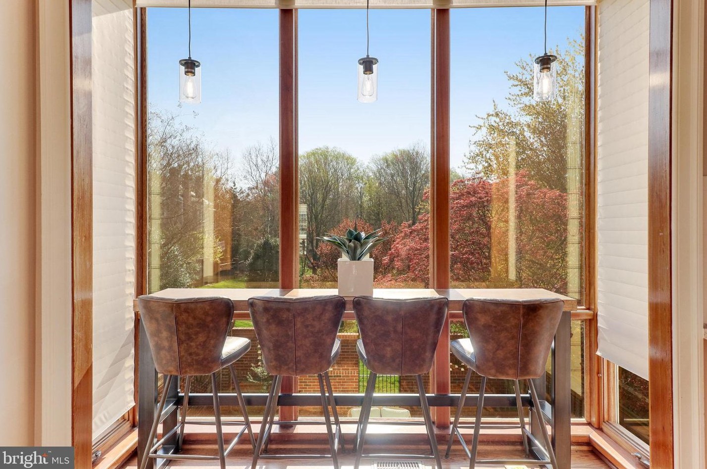 10419 Breckinridge Ln, Fairfax VA  22030-3419 exterior