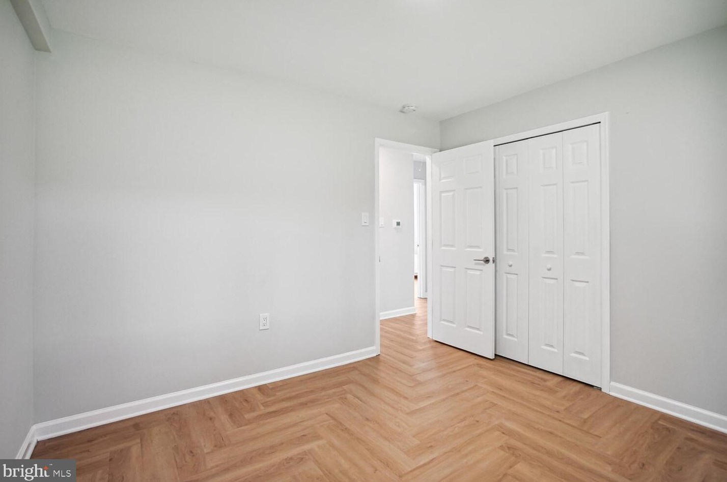 3605 Parklane Rd, Fairfax VA  22030-1828 exterior