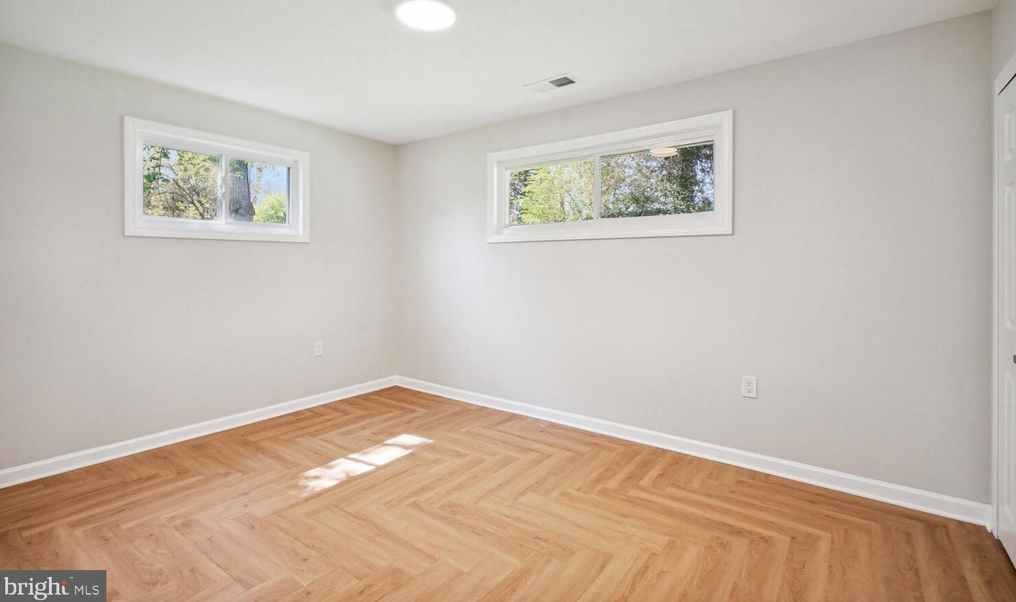 3605 Parklane Rd, Fairfax VA  22030-1828 exterior