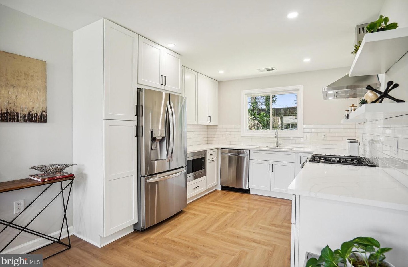 3605 Parklane Rd, Fairfax VA  22030-1828 exterior