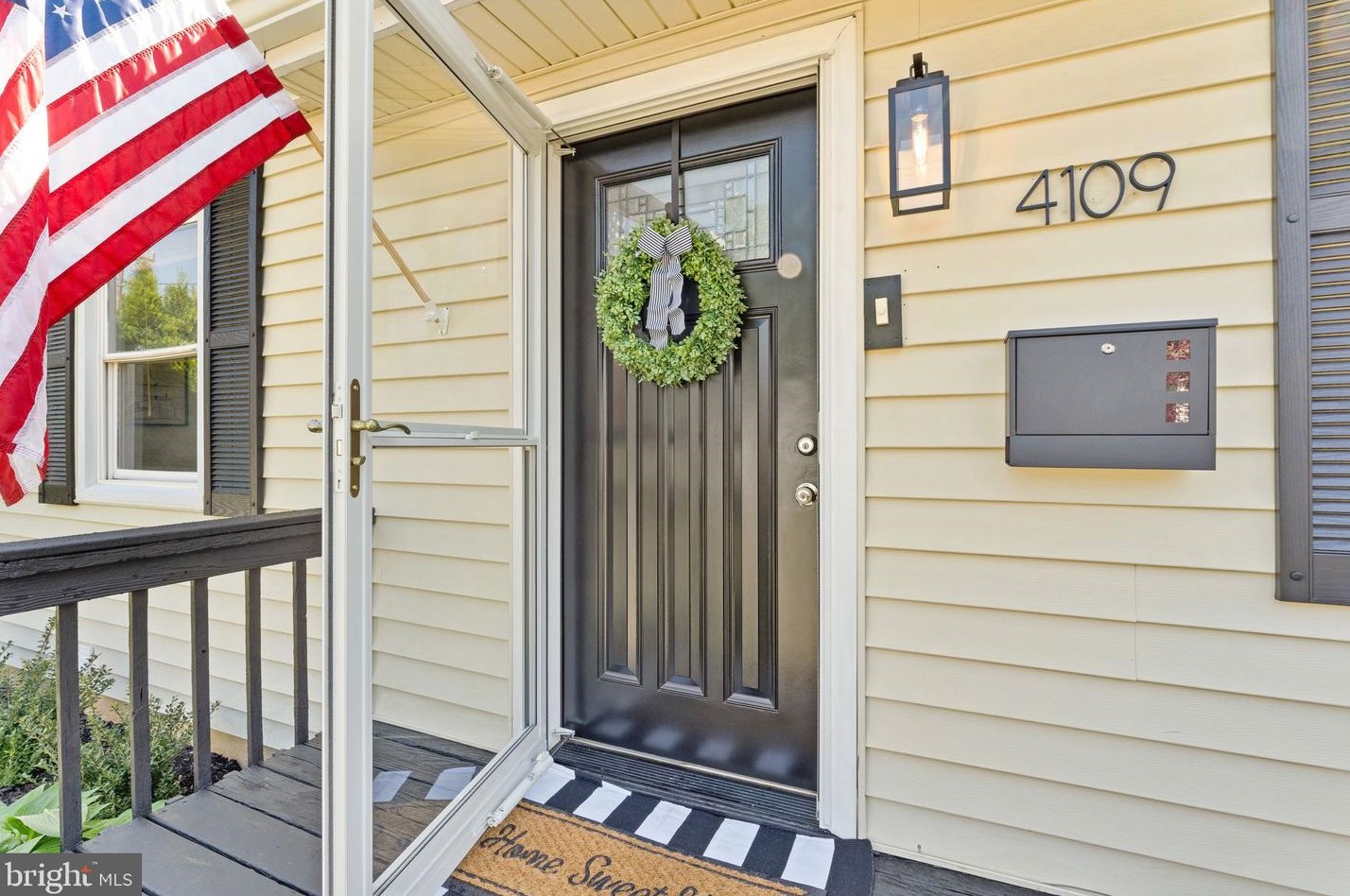 4109 Chestnut St, Fairfax VA  22030-5204 exterior