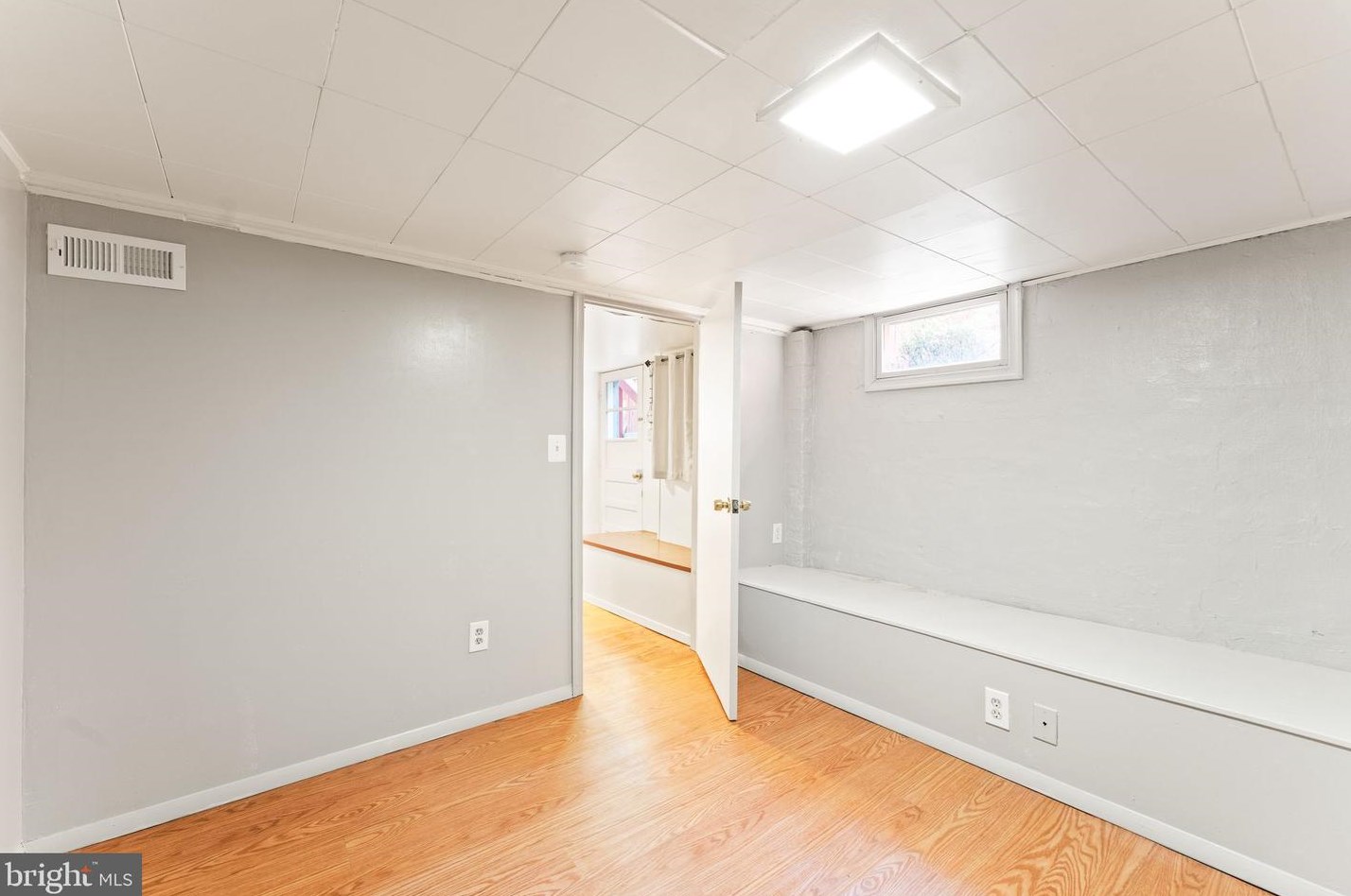 4109 Chestnut St, Fairfax VA  22030-5204 exterior