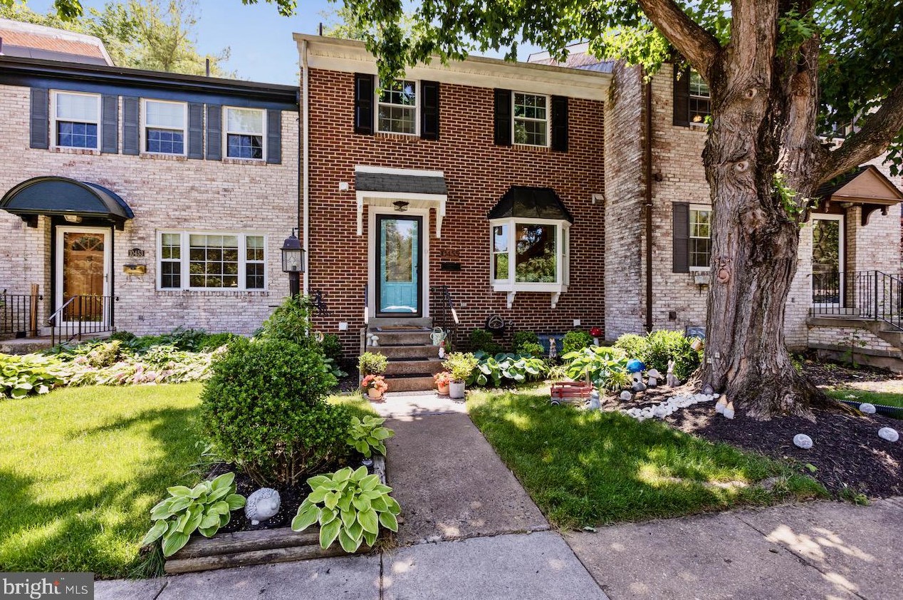 10455 Courthouse Dr, Fairfax, VA 22030-3617