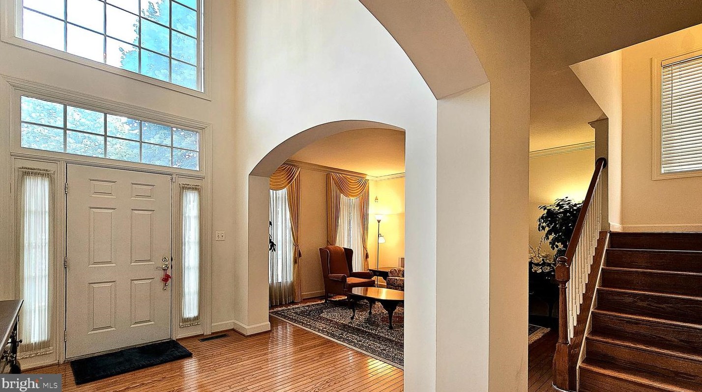 10616 Regent Park Ct, Fairfax, VA 22030