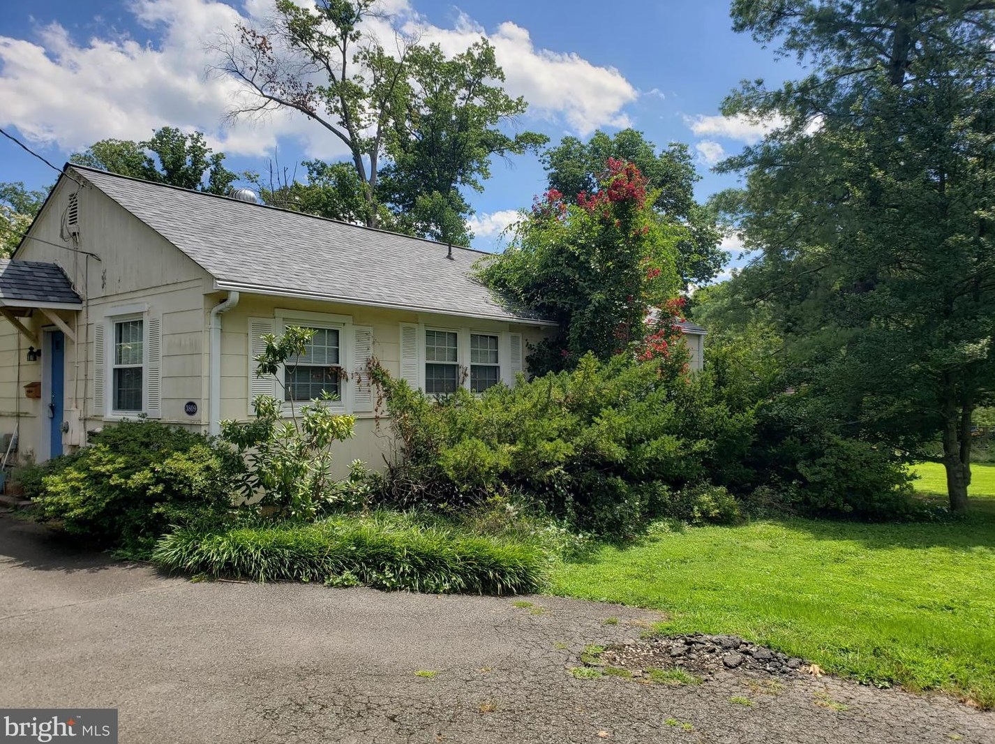 3809 Keith Ave, Fairfax, VA 22030-3117