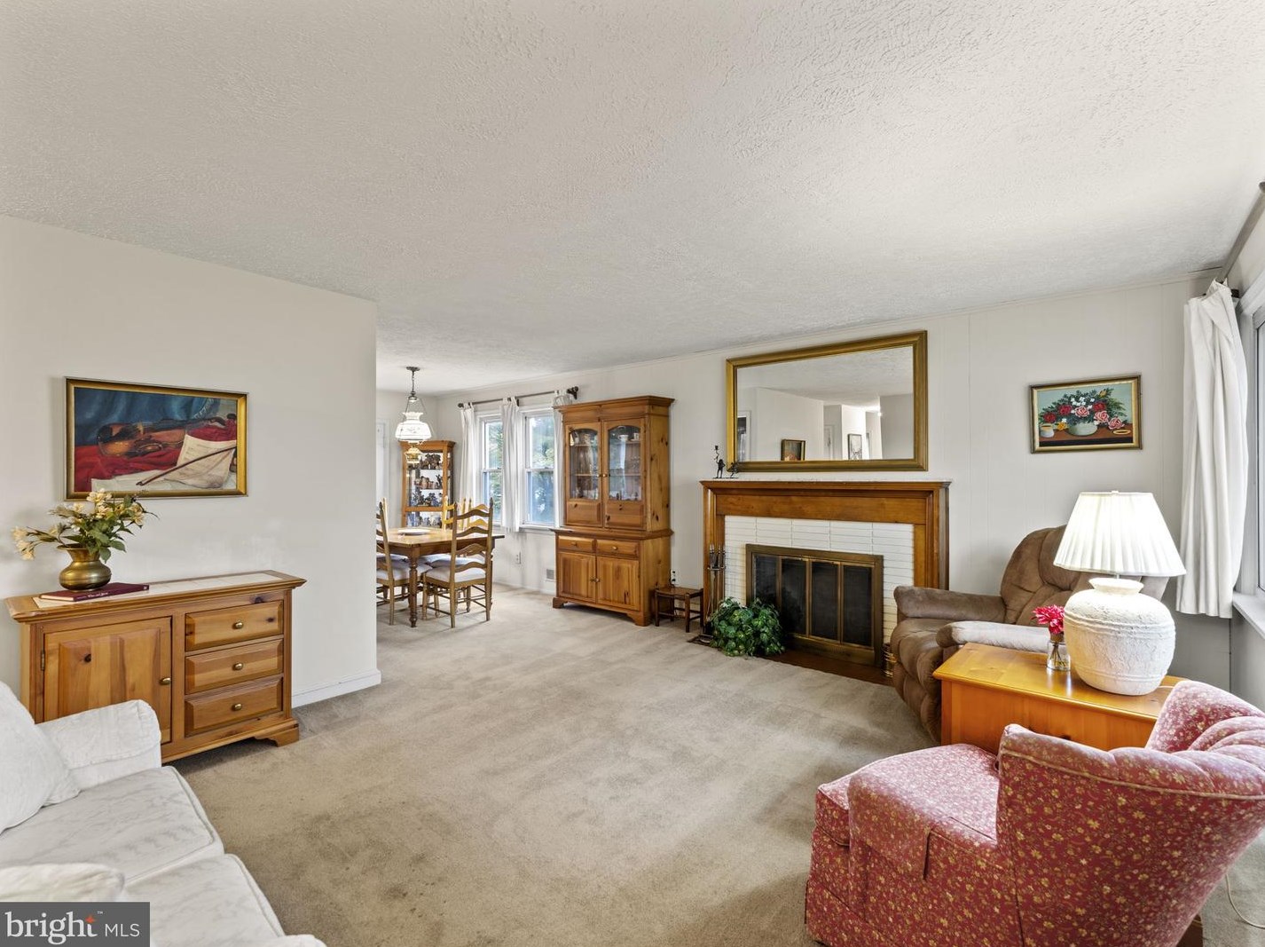 4104 Orchard Dr, Fairfax, VA 22032