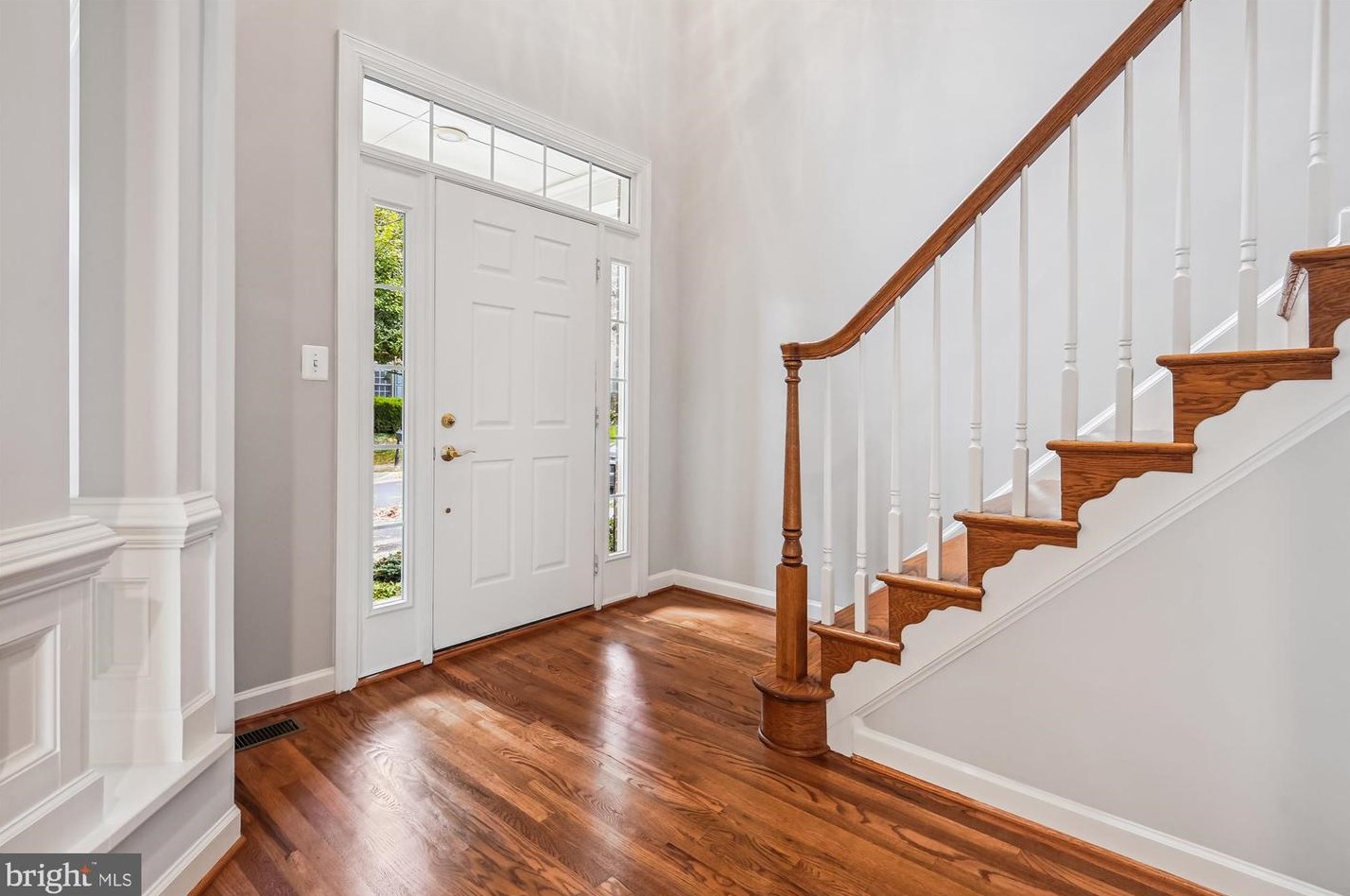 10097 Cover Pl, Fairfax, VA 22030-2494