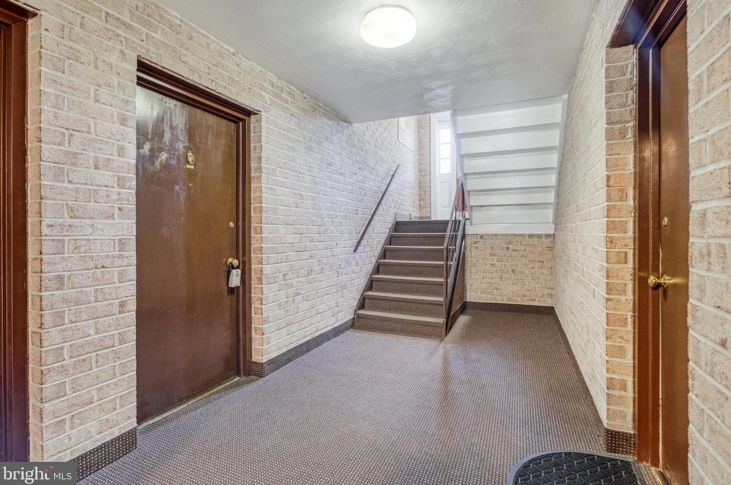 9473 Fairfax Blvd #104, Fairfax, VA 22031