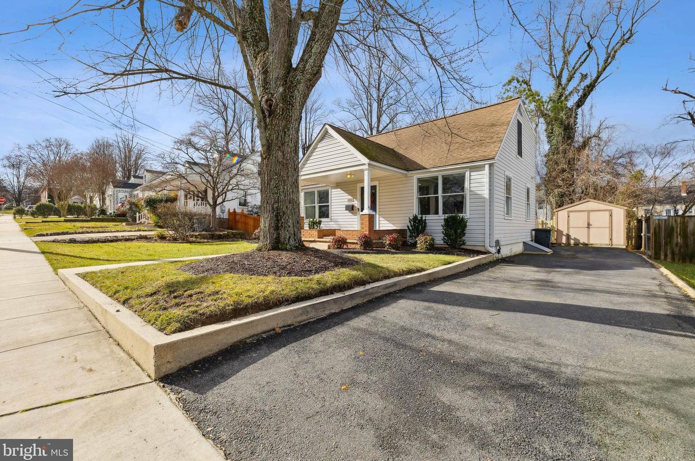 4024 Maple St, Fairfax, VA 22030