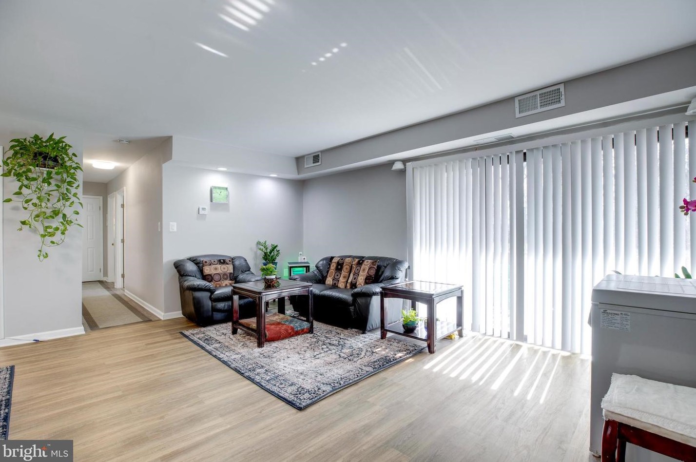 10724 W West Dr #204, Fairfax, VA 22030