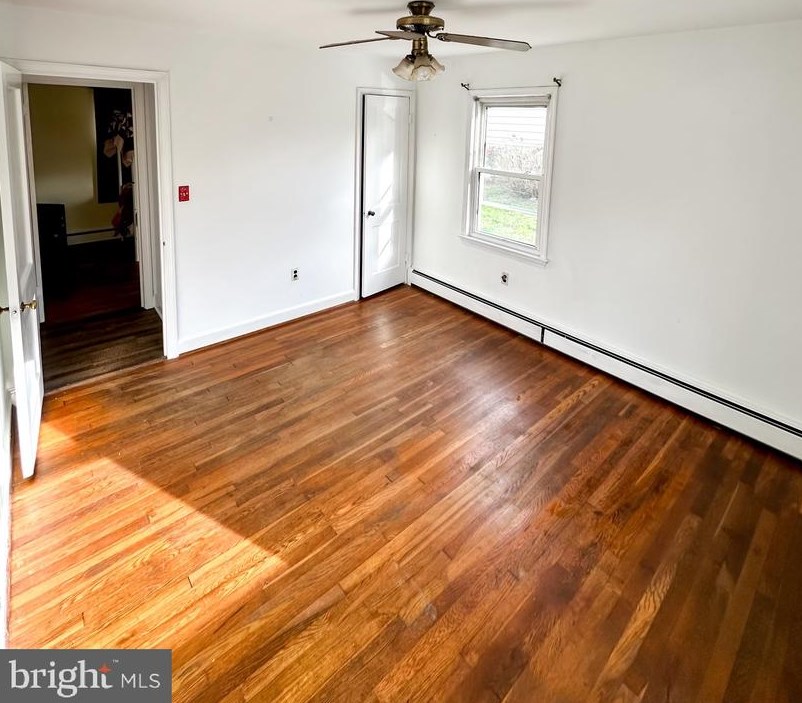 4031 Roberts Rd, Fairfax, VA 22032-1041