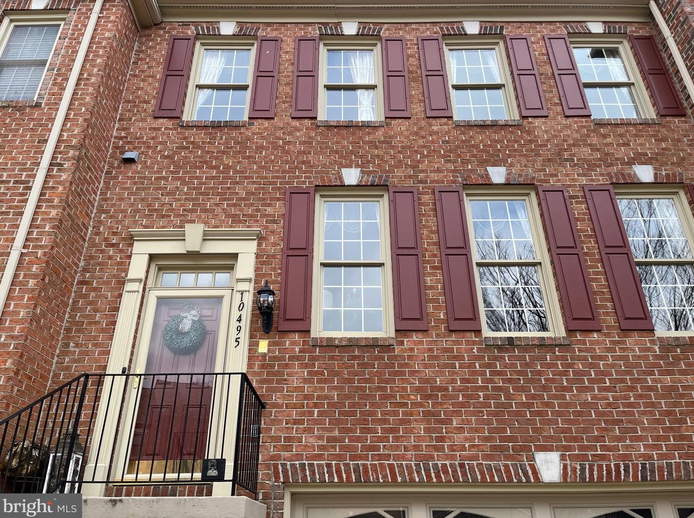 10495 Courtney Dr, Fairfax, VA 22030