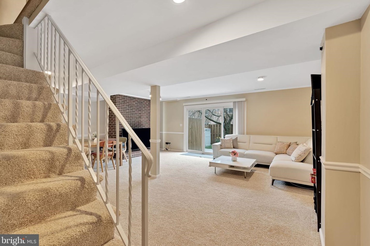 10545 Assembly Dr, Fairfax VA  22030-2701 exterior