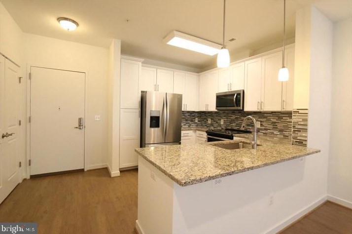 9450 Silver King Ct #104, Fairfax, VA 22031