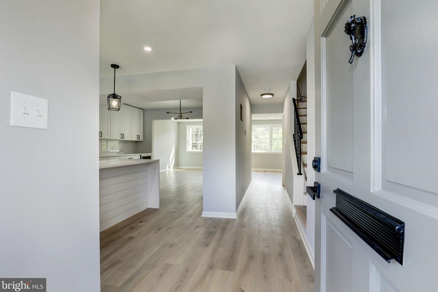 10463 Courthouse Dr, Fairfax, VA 22030-3617