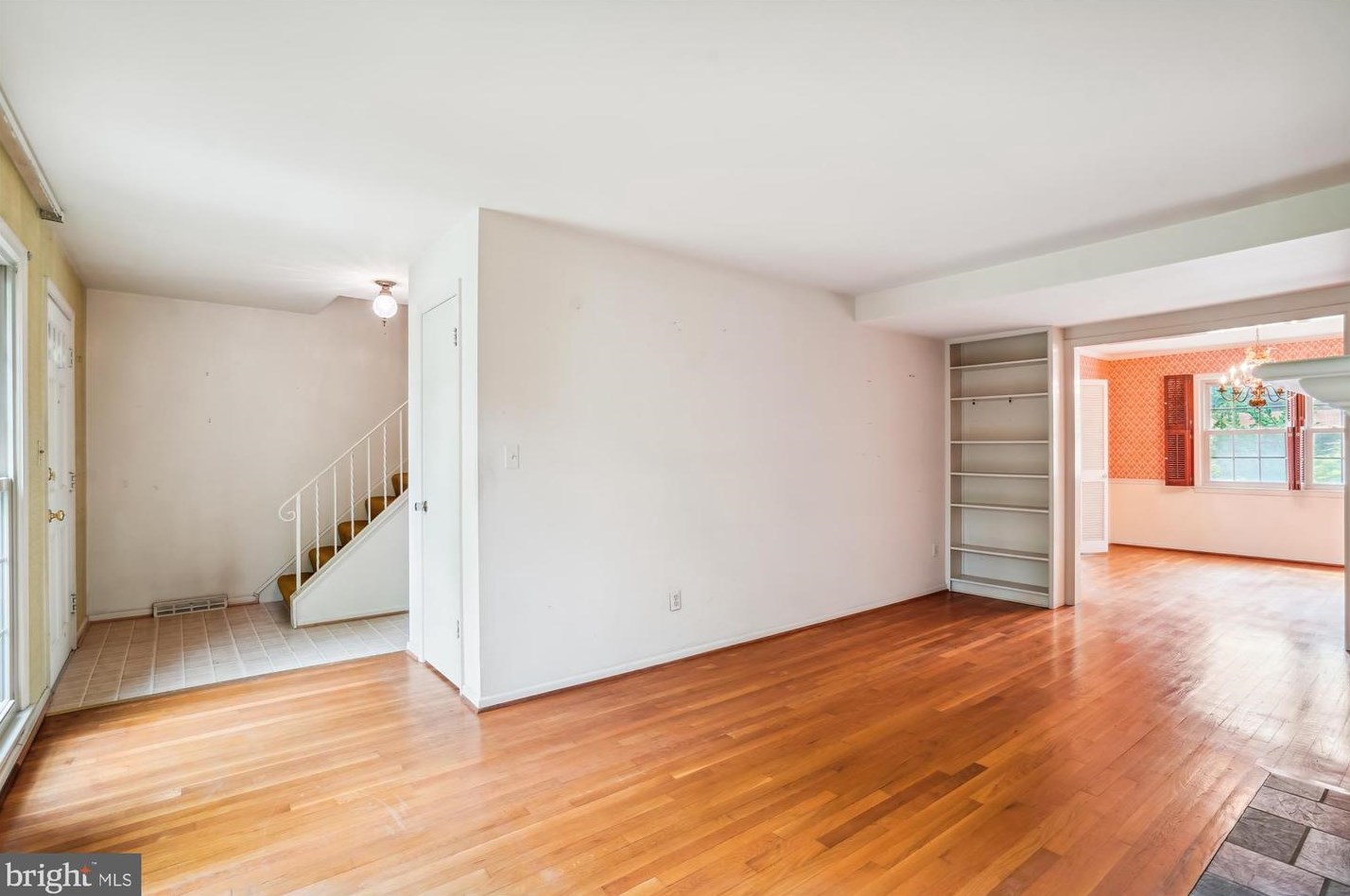 10517 Assembly Dr, Fairfax VA  22030-2701 exterior