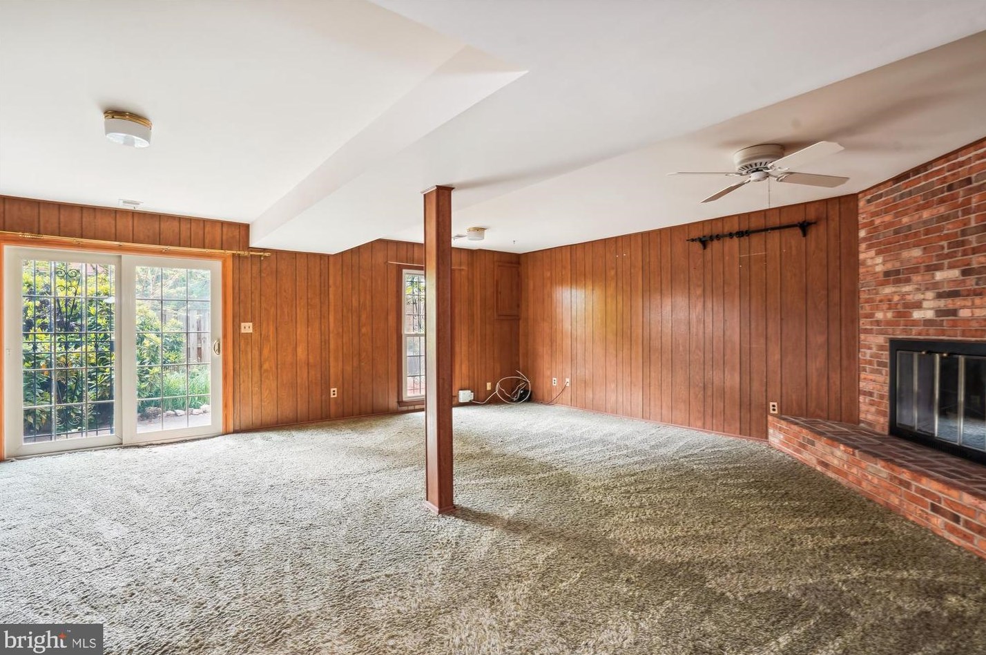 10517 Assembly Dr, Fairfax VA  22030-2701 exterior