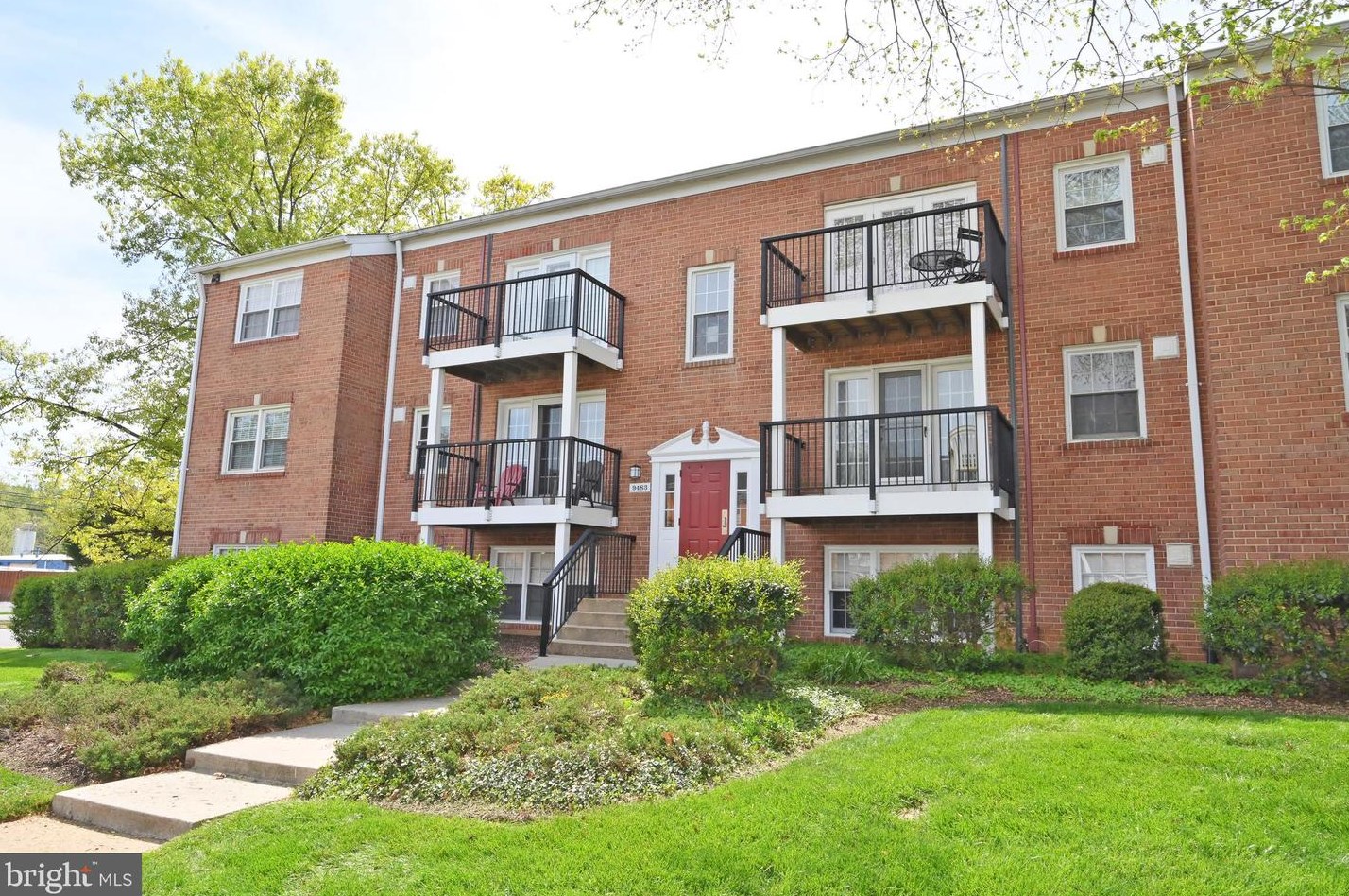9483 Fairfax Blvd #202, Fairfax, VA 22031