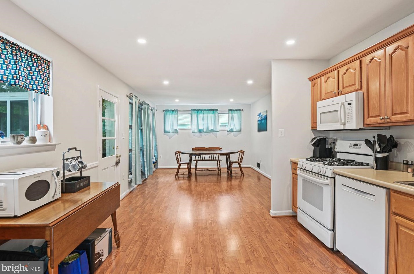 10318 Cleveland St, Fairfax VA  22030-3629 exterior