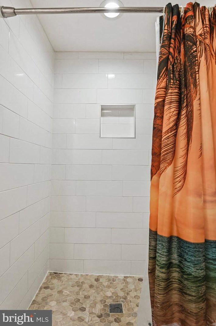 10318 Cleveland St, Fairfax VA  22030-3629 exterior