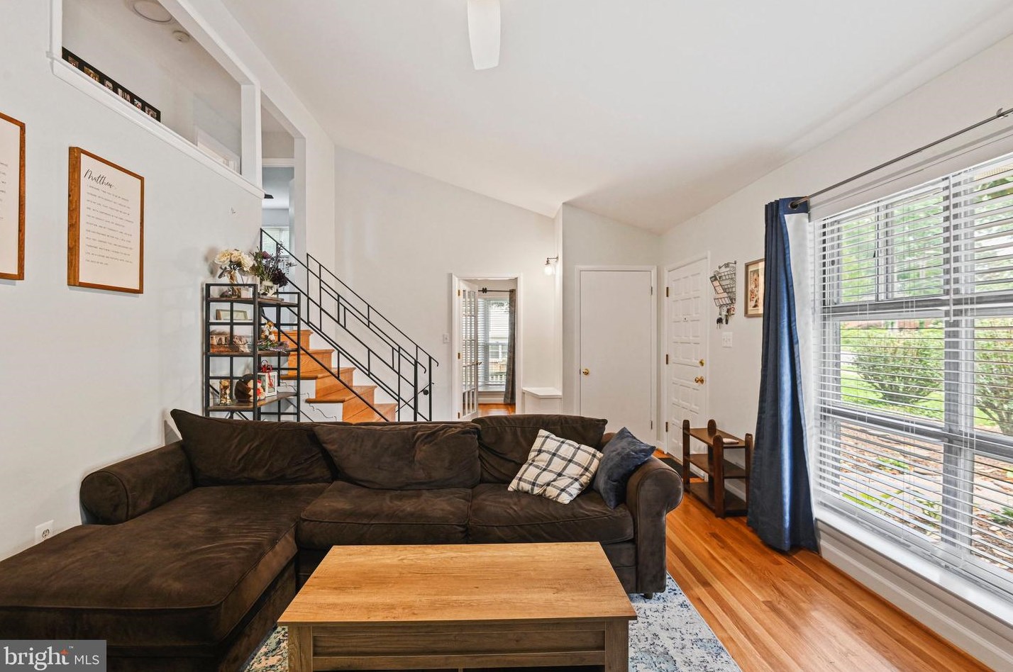 10318 Cleveland St, Fairfax, VA 22030-3502