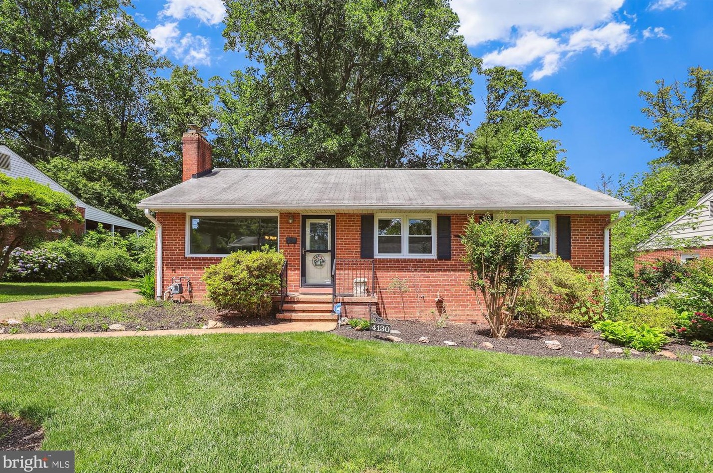 4130 Berritt St, Fairfax, VA 22030