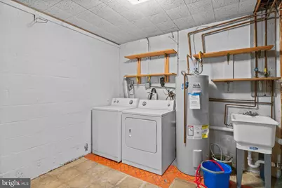 10913 Byrd Drive, Fairfax, VA 22030 - Photo 34