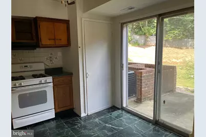 10136 Fair Woods Drive, Fairfax, VA 22030 - Photo 4