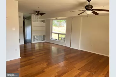 10136 Fair Woods Drive, Fairfax, VA 22030 - Photo 2