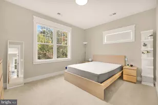 10602 Oak Pl, Fairfax, VA 22030 - Photo 32