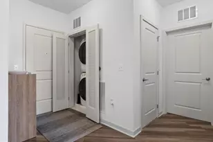 10755 Fairgrounds Dr, Fairfax, VA 22030 - Photo 6